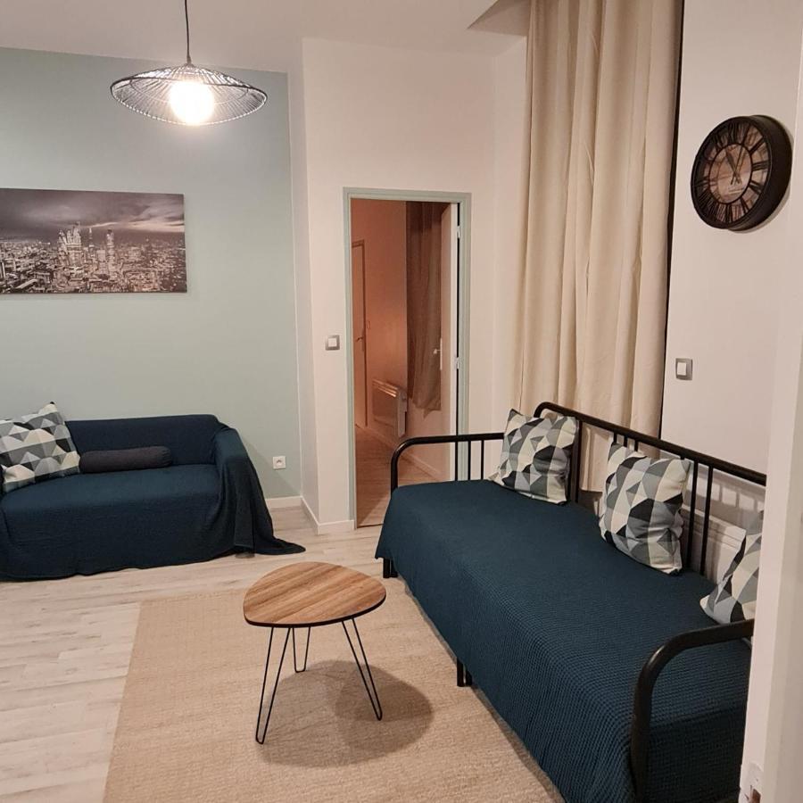 L'Echappee Belle - Terrasse 25M2 - Centre Ville - Lit Queen Size Сен-Кантен Екстериор снимка